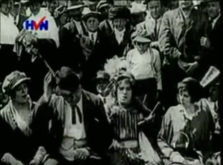 Extrait vidéo du film  Madame Charlot