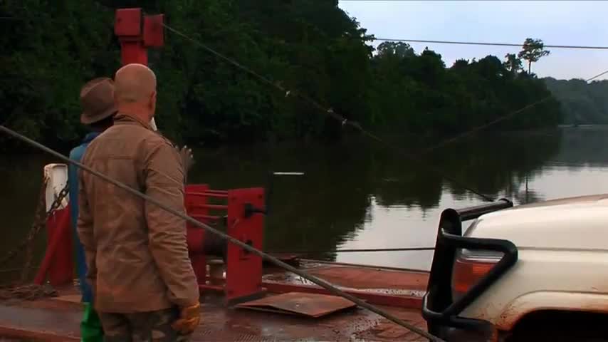 Un extrait du film  L hypothèse du Mokélé-M Bembé