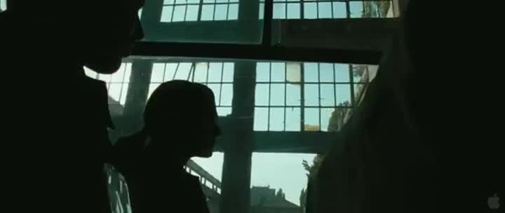 Extrait vidéo du film  Seule contre tous