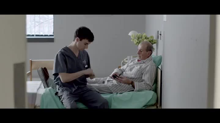 Extrait vidéo du film  Gerontophilia