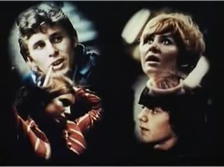 Un extrait du film  Les Anges aux poings serrés