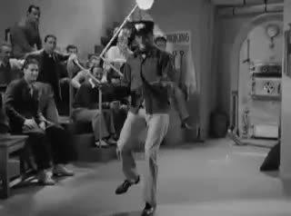 Extrait vidéo du film  Varsity Show