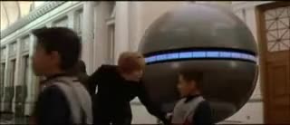 Extrait vidéo du film  La machine à explorer le temps