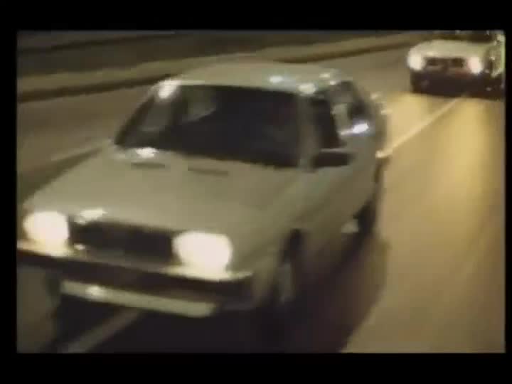 Extrait vidéo du film  Pour la peau d un flic