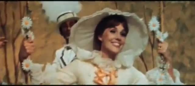 Extrait vidéo du film  Darling Lili