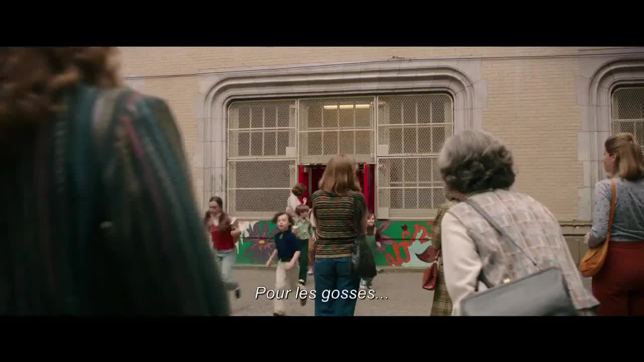 Extrait vidéo du film  Les Baronnes