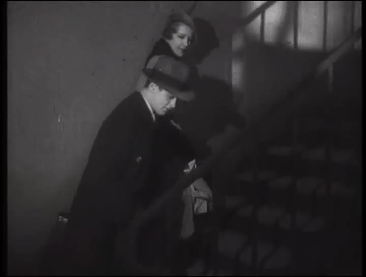 Un extrait du film  Allo Berlin ? Ici Paris !