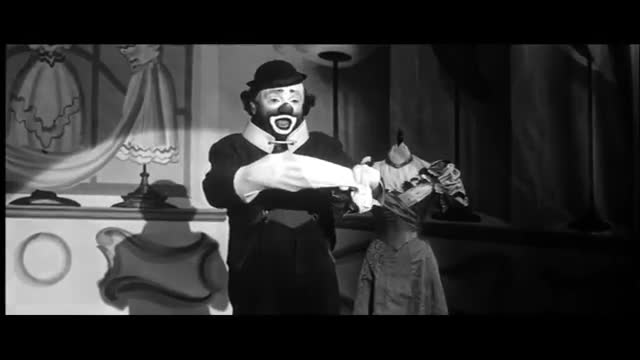 Extrait vidéo du film  L Homme aux mille visages