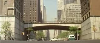 Un extrait du film  Le Gendarme à New York