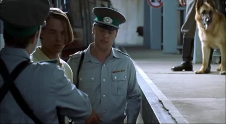 Un extrait du film  Kleinruppin forever