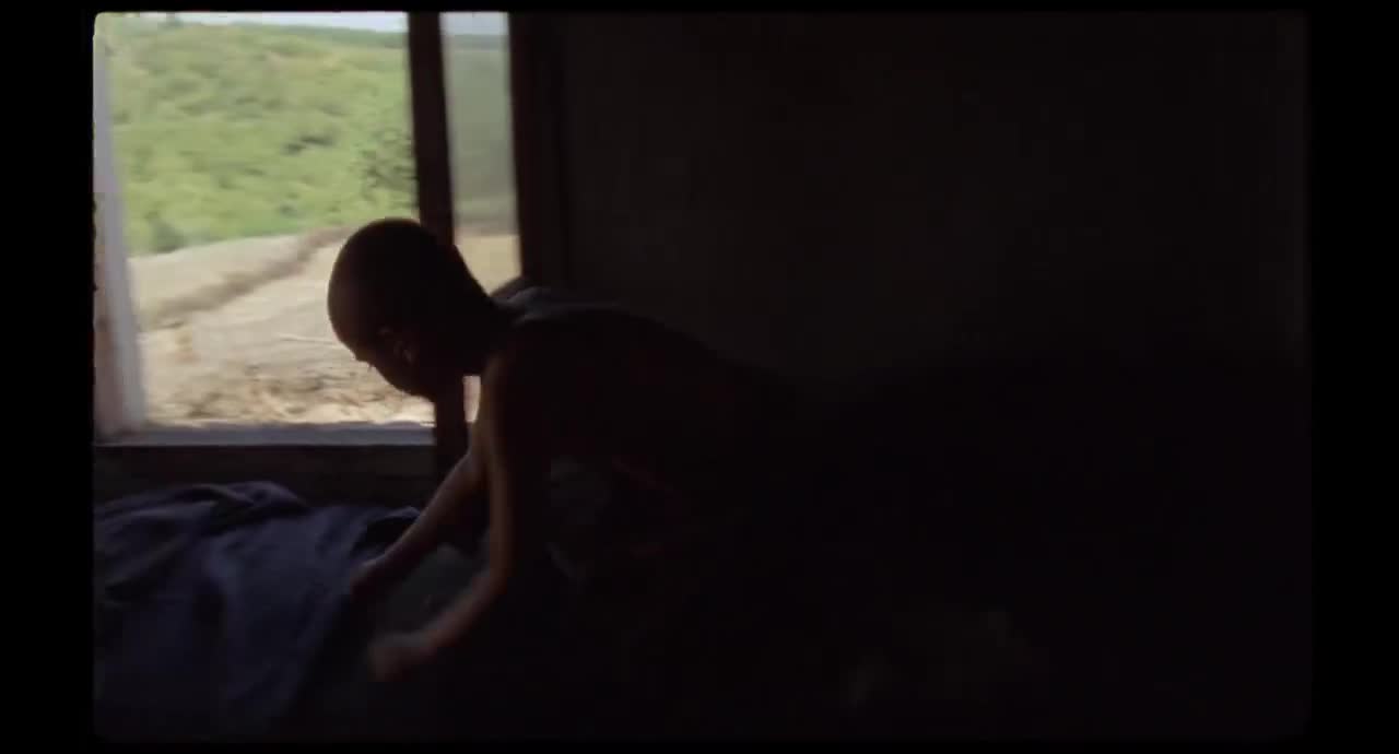 Extrait vidéo du film  Février