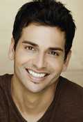 Adrian R Mante