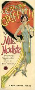 voir la fiche complète du film : Mademoiselle Modiste