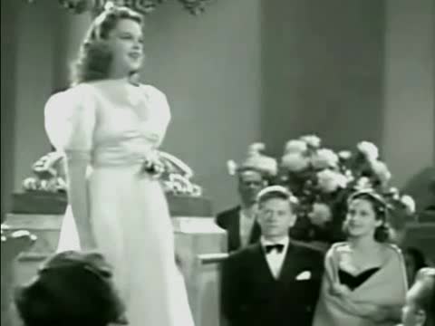 Un extrait du film  André Hardy va dans le monde