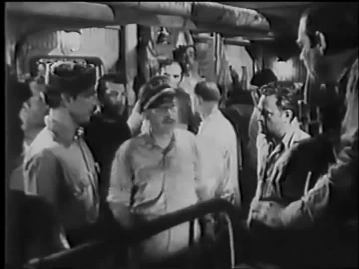 Extrait vidéo du film  Dans les mers de Chine