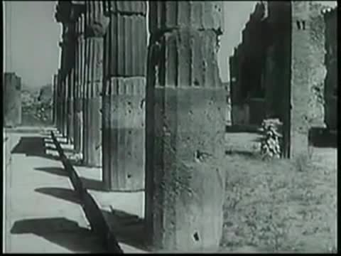 Un extrait du film  Curse of the Faceless Man