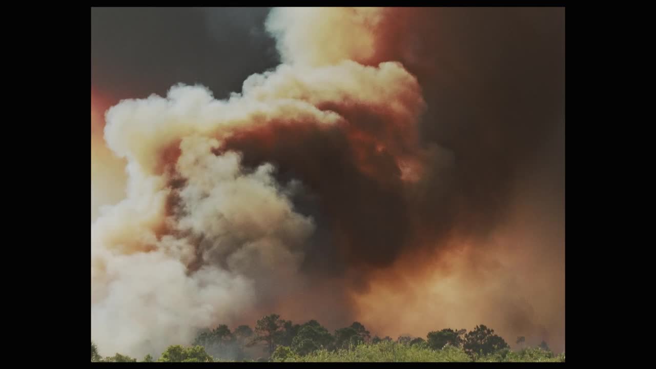 Extrait vidéo du film  Le Ciel du mois d’août