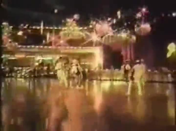 Un extrait du film  Skatetown, U.S.A.