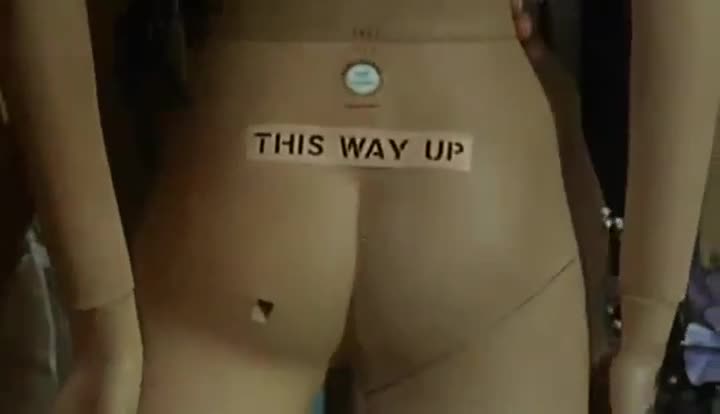 Extrait vidéo du film  Carry On Loving