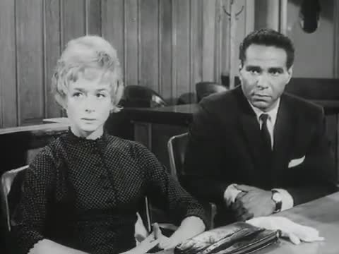 Extrait vidéo du film  Le Procès de Julie Richards