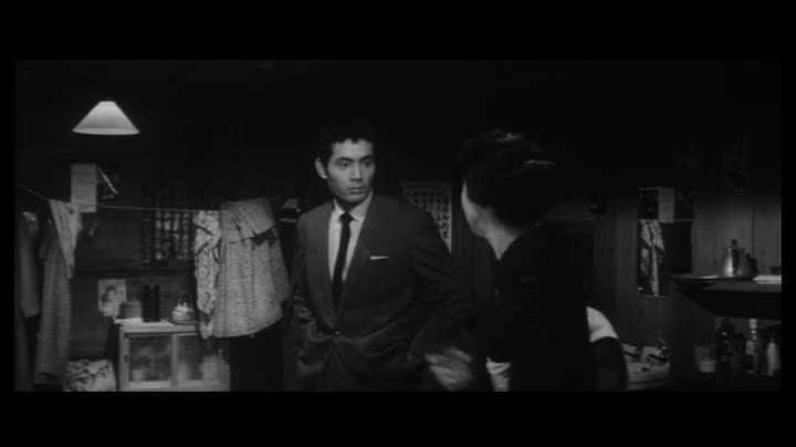 Extrait vidéo du film  Quand une femme monte l escalier