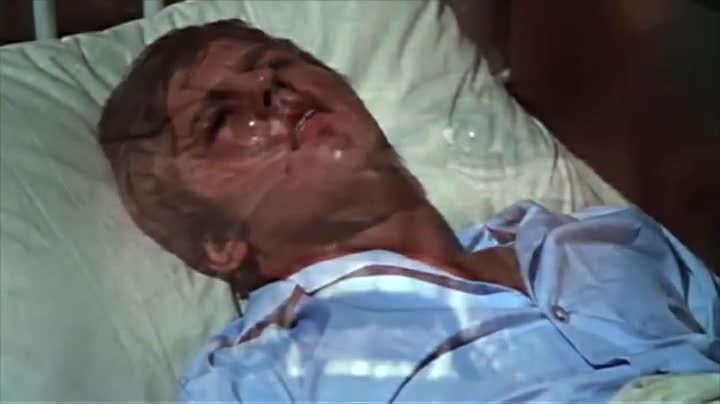 Extrait vidéo du film  Trog