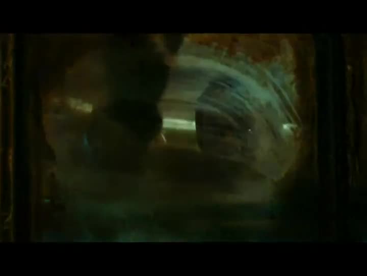 Extrait vidéo du film  La Cité de l ombre