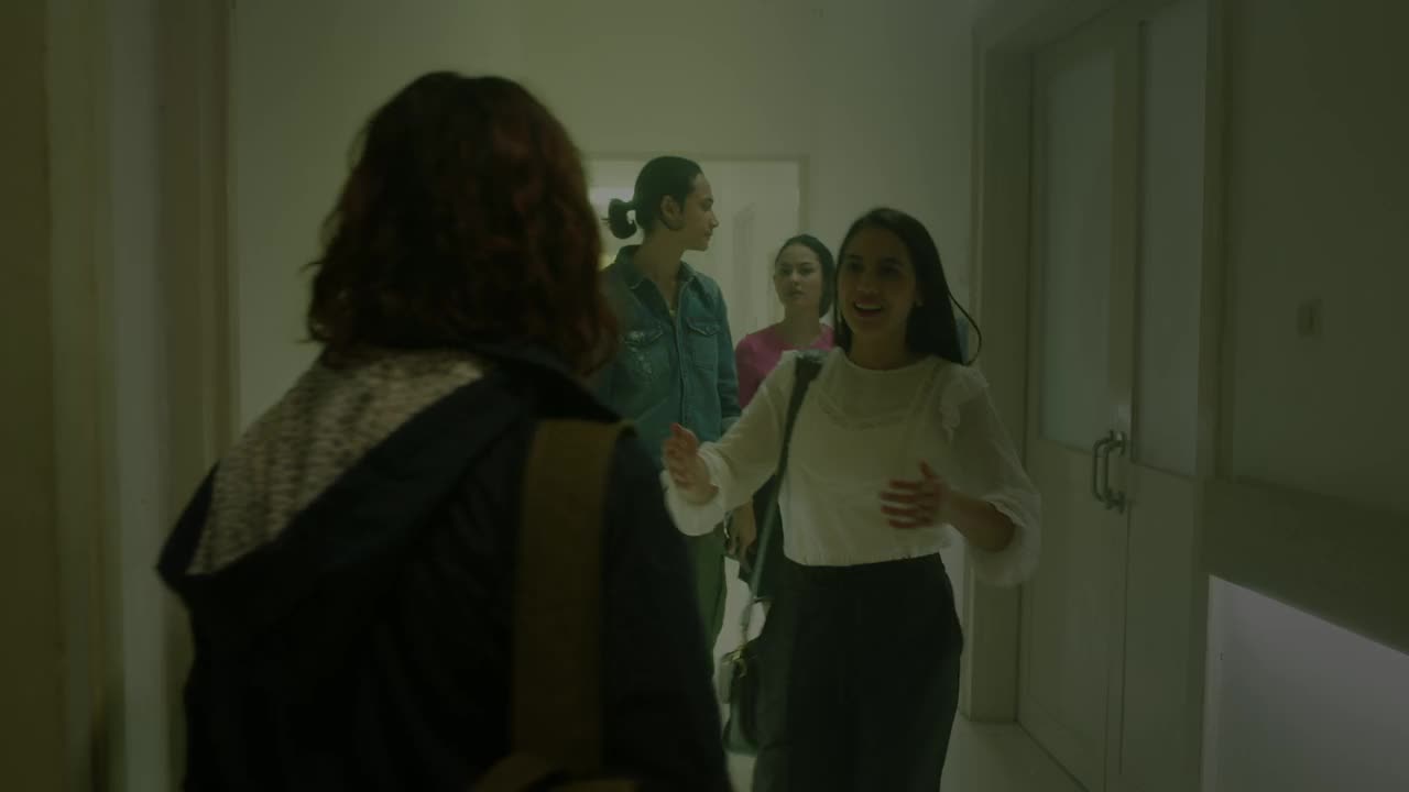 Extrait vidéo du film  May the devil take you