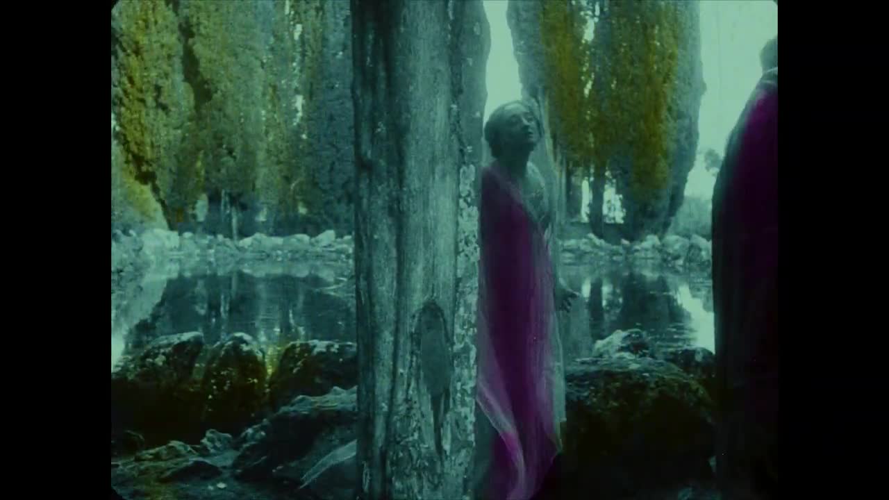 Extrait vidéo du film  Italia, le feu, la cendre