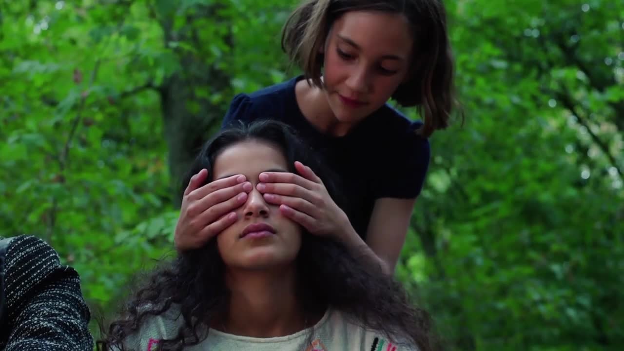 Extrait vidéo du film  La Sorcière et le martien