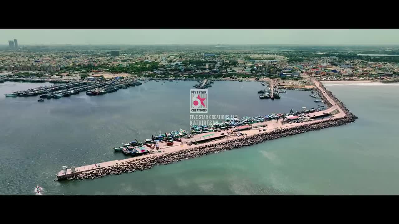 Extrait vidéo du film  Rudhran