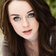 Voir les photos de Kacey Rohl sur bdfci.info