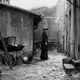 photo du film La Jeune femme à l'aiguille