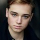 Voir les photos de Dean-Charles Chapman sur bdfci.info