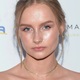 Voir les photos de Olivia DeJonge sur bdfci.info