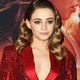 Voir les photos de Josephine Langford sur bdfci.info