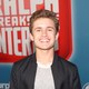 Voir les photos de Sean Giambrone sur bdfci.info