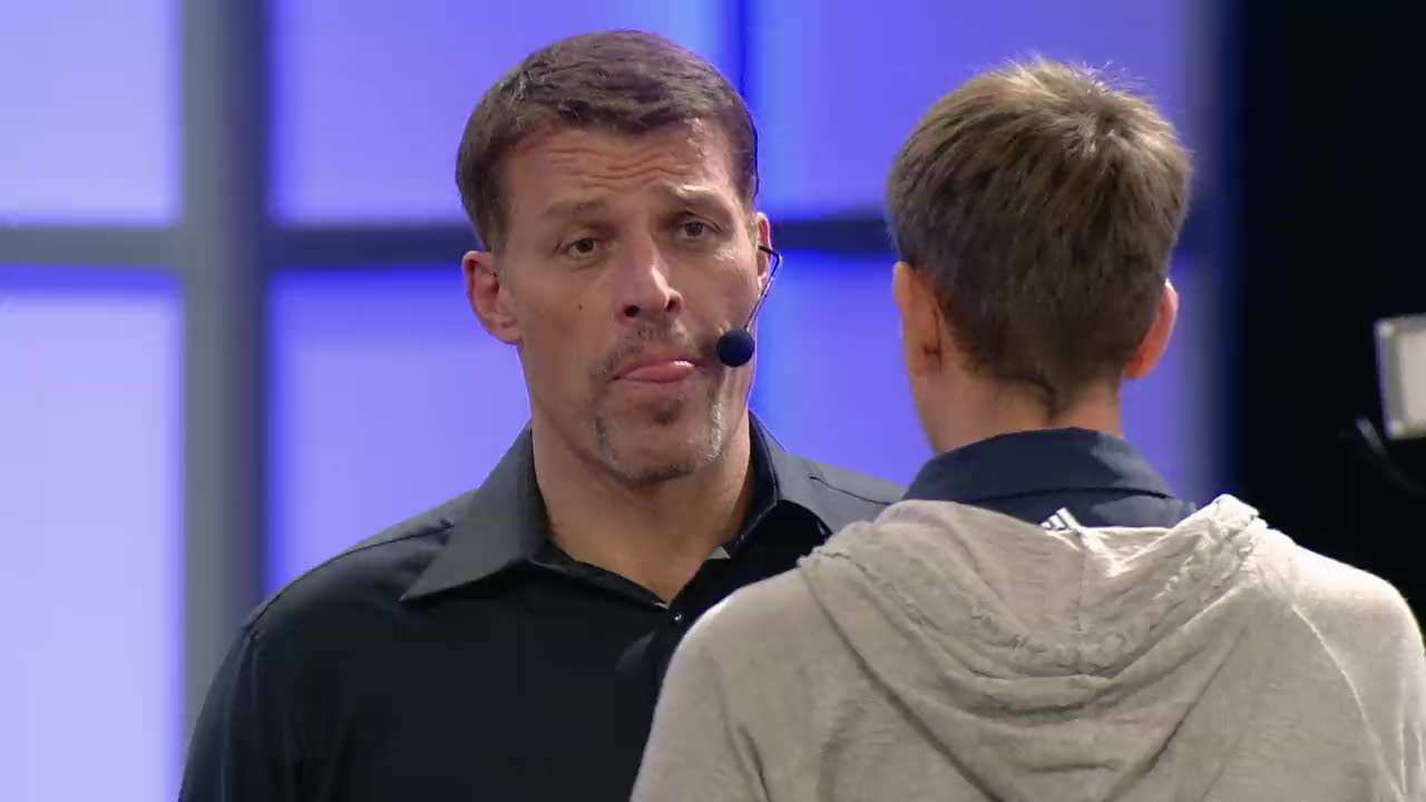 Un extrait du film  Tony robbins : i am not your guru