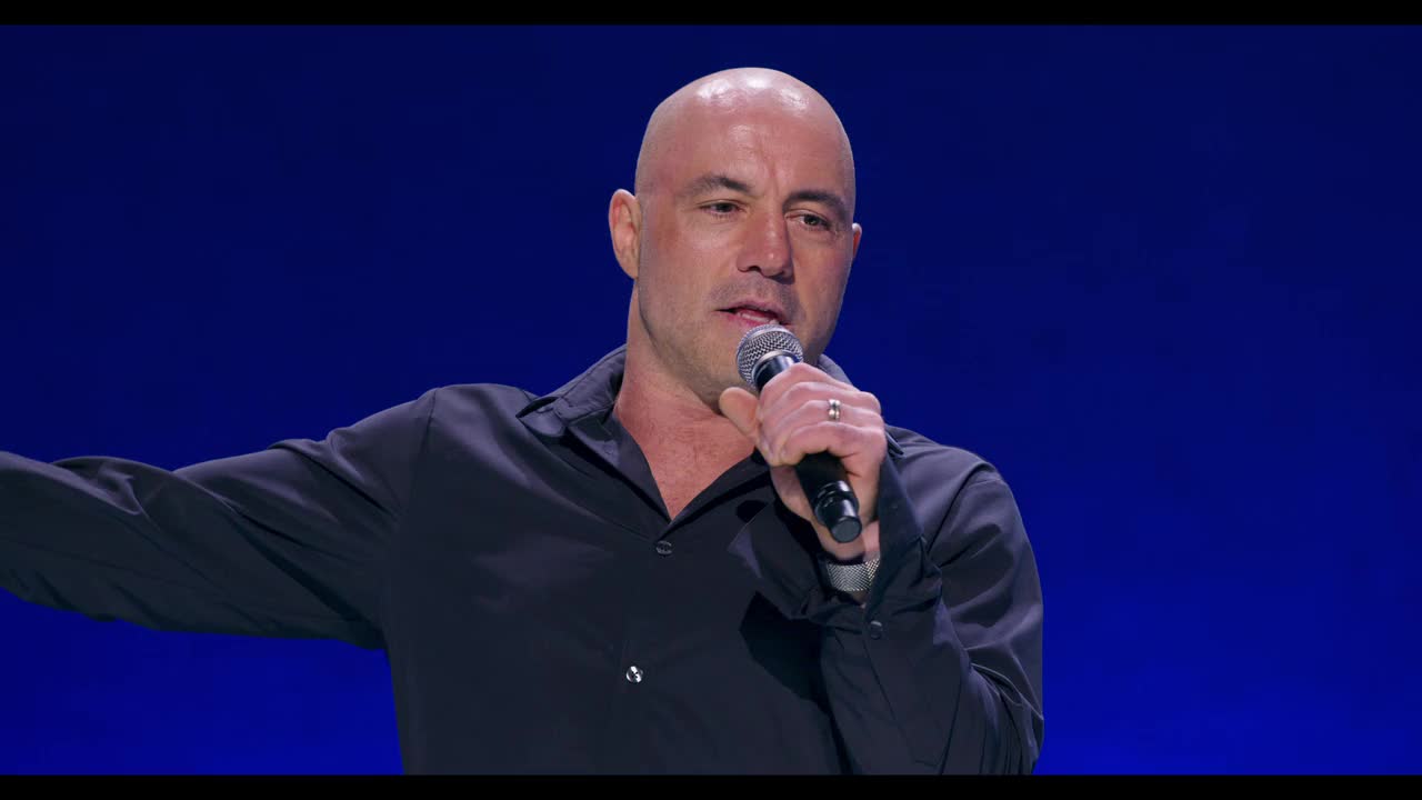 Extrait vidéo du film  Joe rogan : strange times
