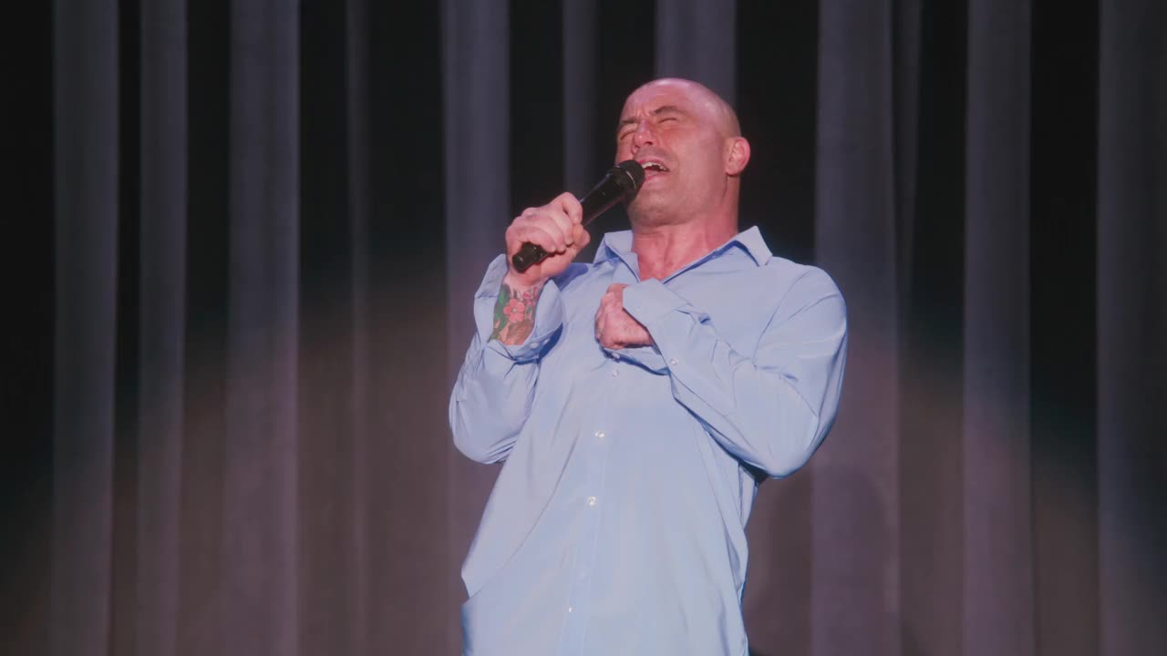 Extrait vidéo du film  Joe rogan : triggered