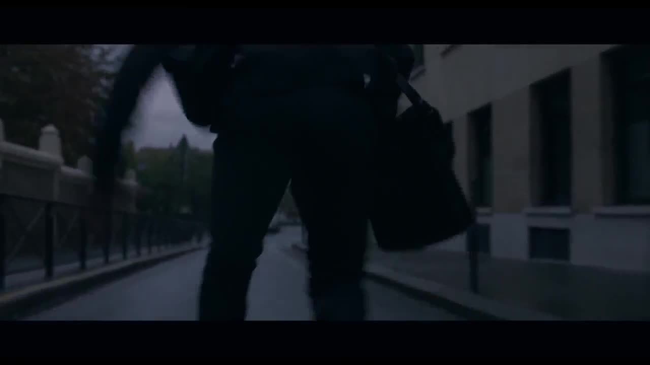 Extrait vidéo du film  Une sirène à Paris