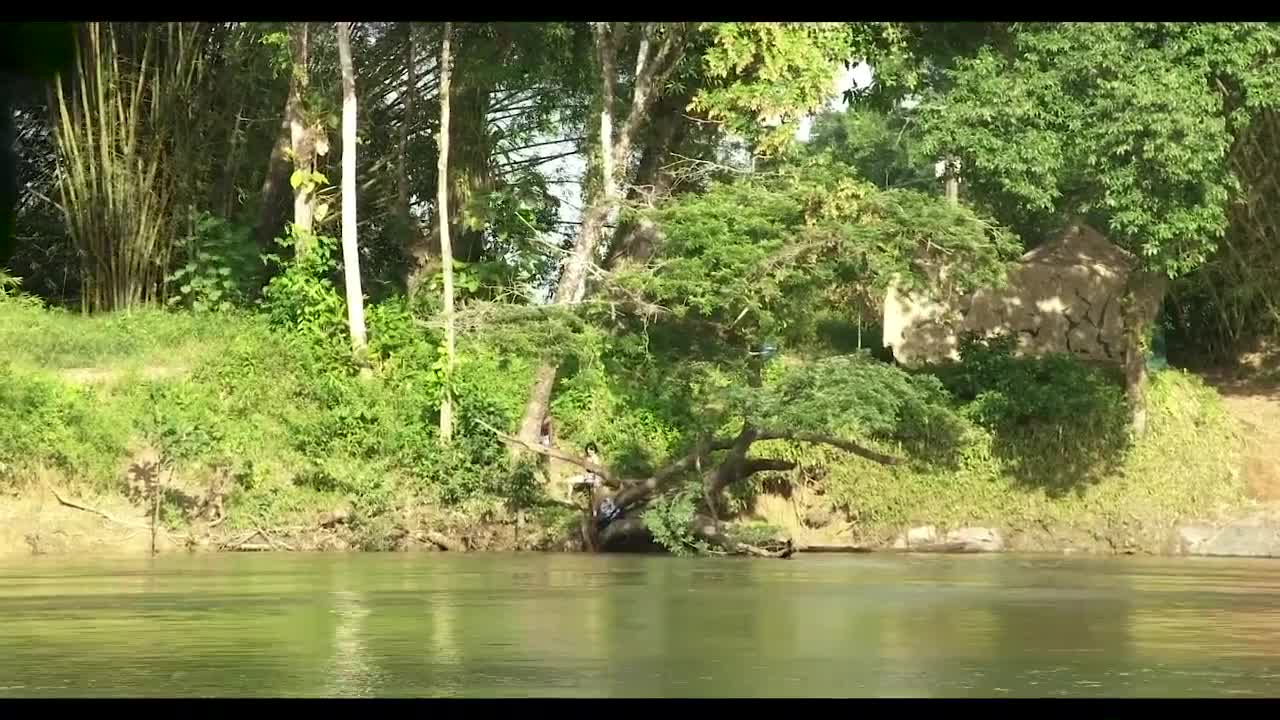 Extrait vidéo du film  Un monde ailleurs
