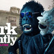 photo de la série Dirk gently, détective holistique